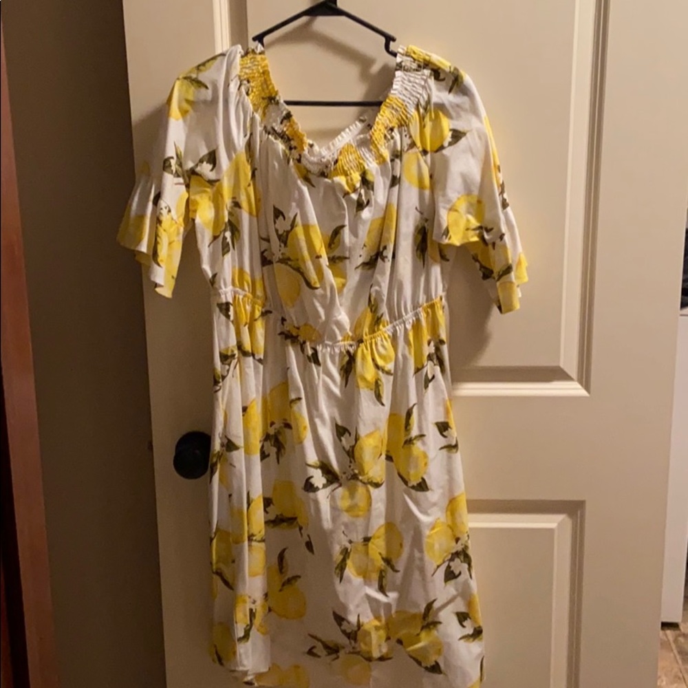Lemon dress